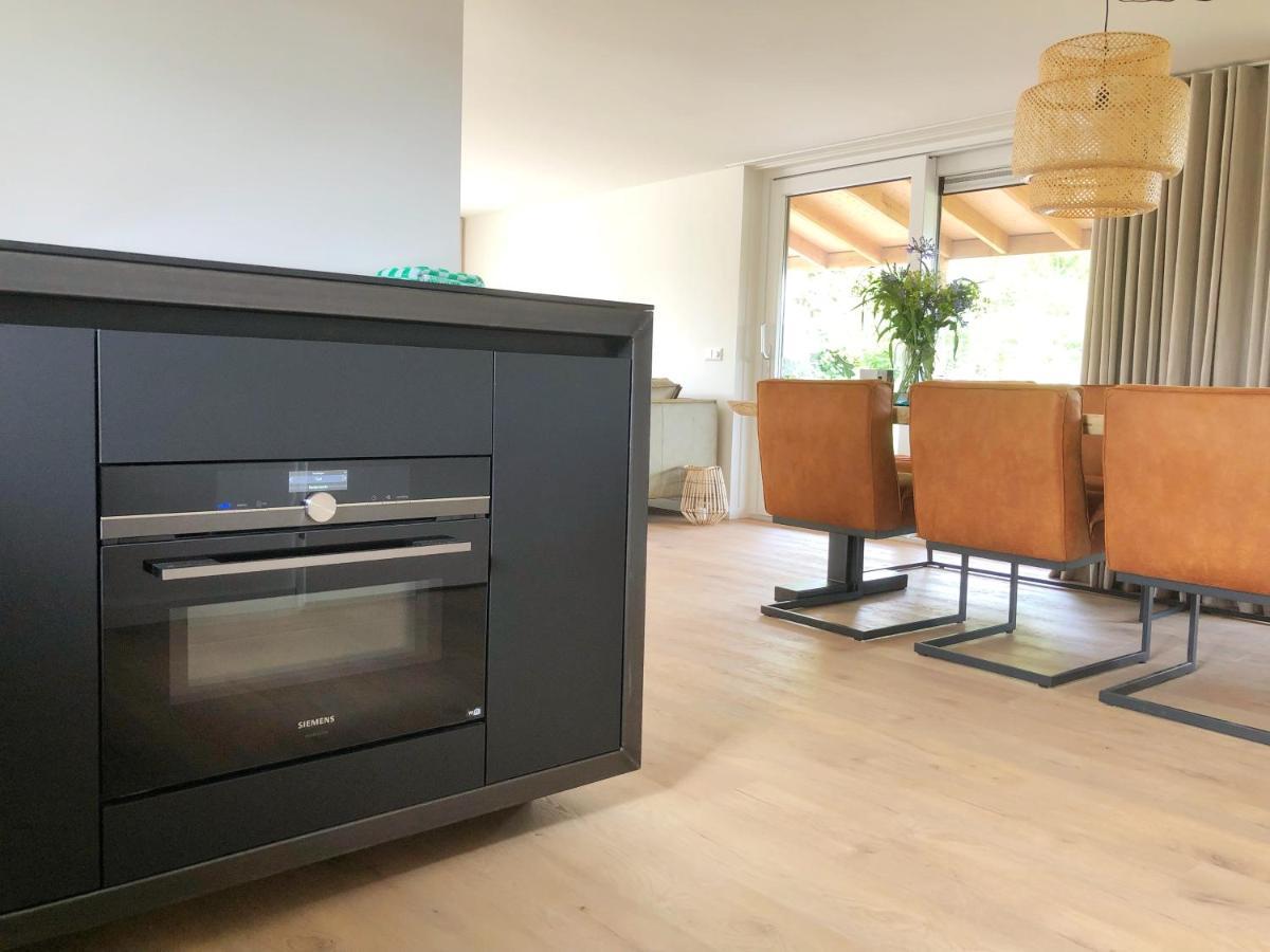 Bungalow 82 Op Recreatiepark De Wielen Sint Maarten Luaran gambar