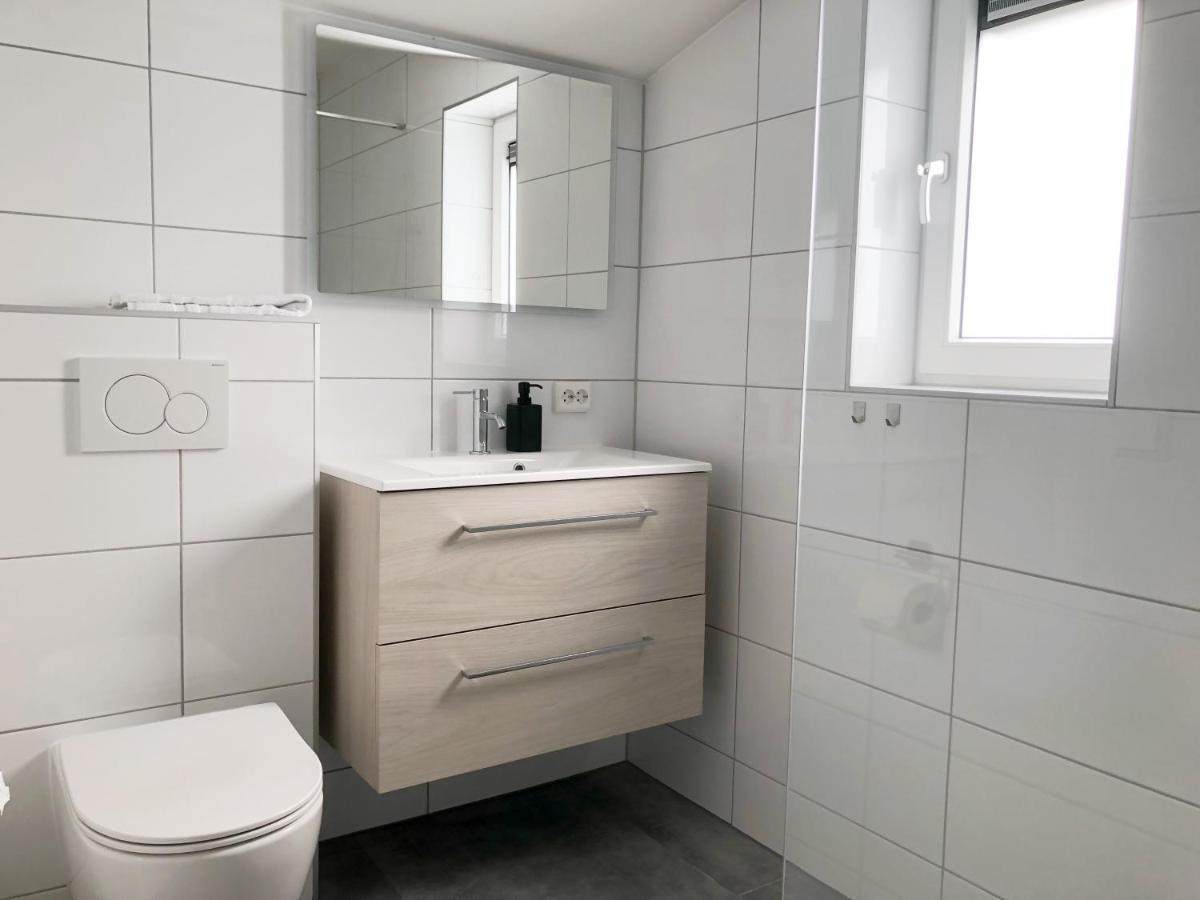 Bungalow 82 Op Recreatiepark De Wielen Sint Maarten Luaran gambar