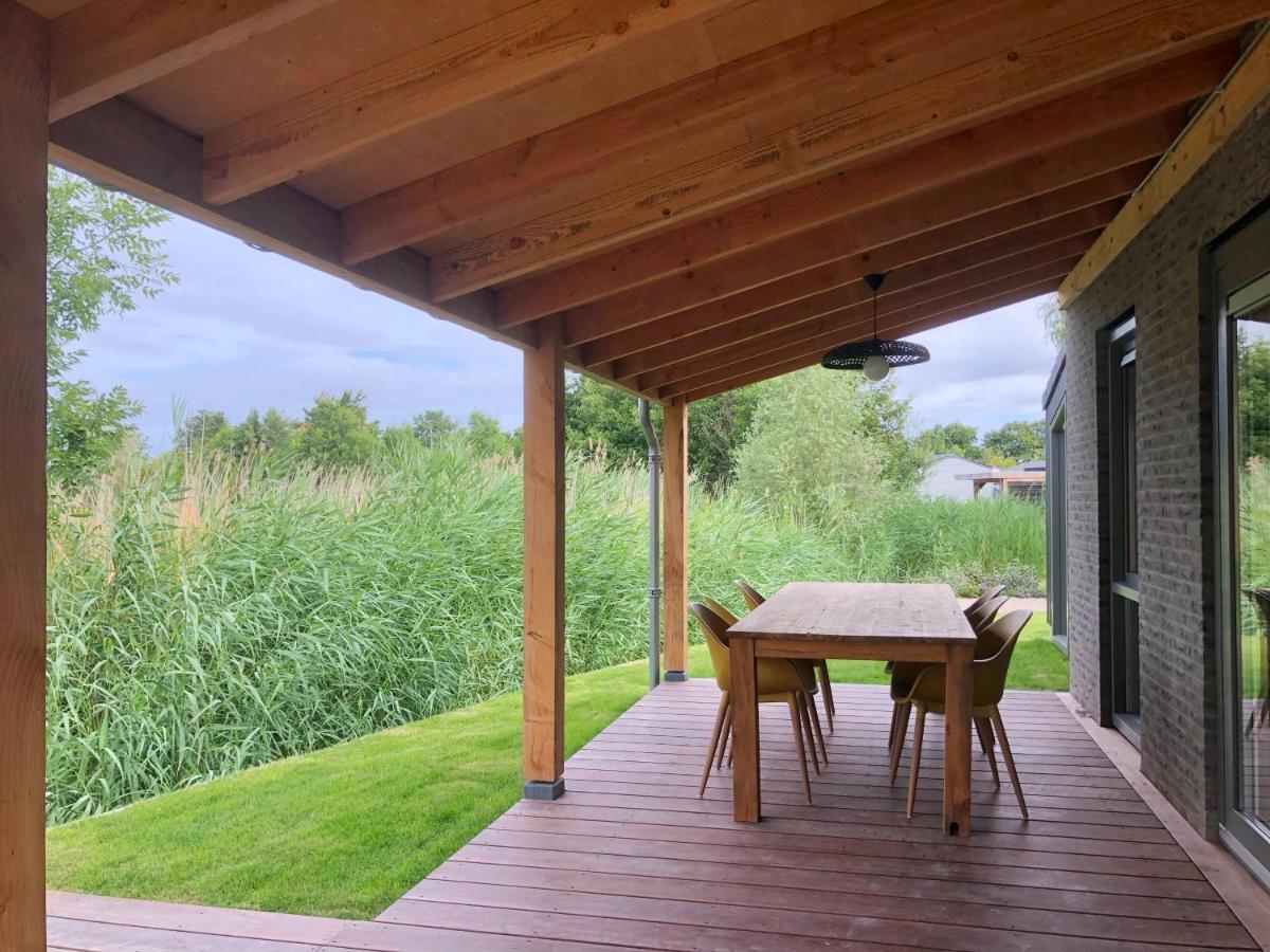 Bungalow 82 Op Recreatiepark De Wielen Sint Maarten Luaran gambar