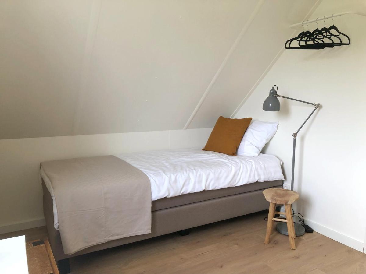 Bungalow 82 Op Recreatiepark De Wielen Sint Maarten Luaran gambar